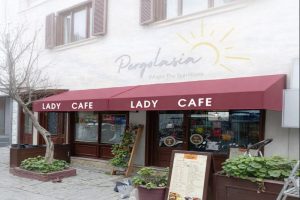 Ataşehir sabit tente sistemleri uygulama örneği