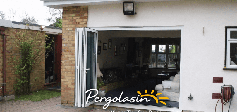 Kadıköy Akordiyon Cam pergola sistemleri