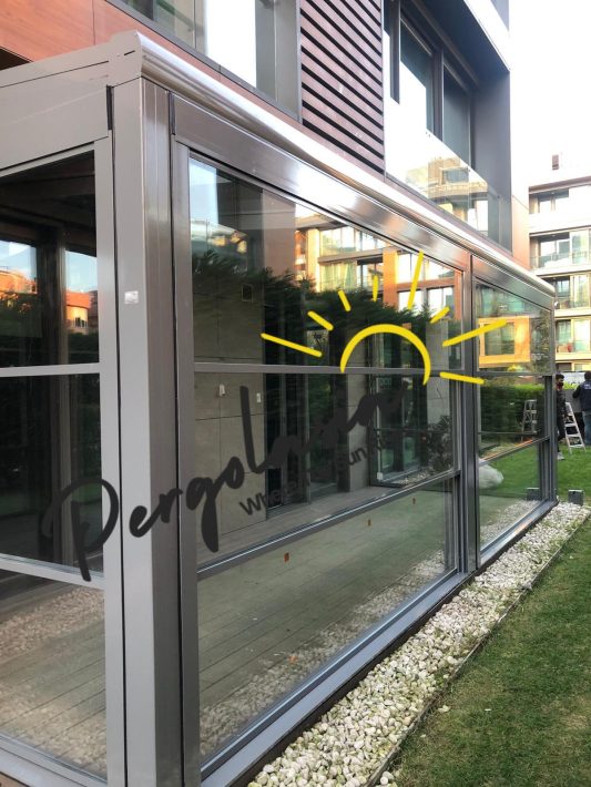 Ümraniye giyotin cam pergola sistemleri