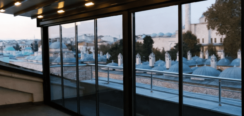 Sultanbeyli sürme cam pergola sistemleri